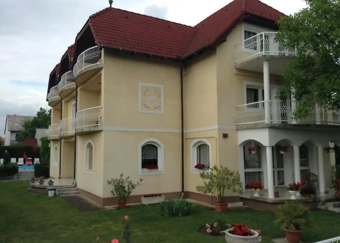 Vili Apartmanház Keszthely