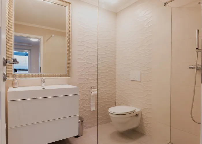 Huisdiervriedelijke Mobydick Luxury Beach Apartment Siófok