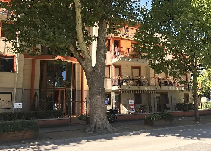 Huisdiervriedelijke Palazzo Deluxe Appartement Siófok