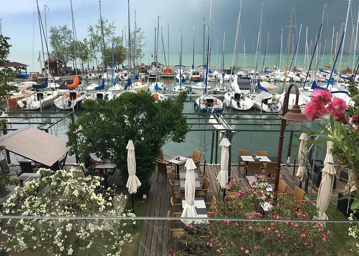 Siofok Guest Houses