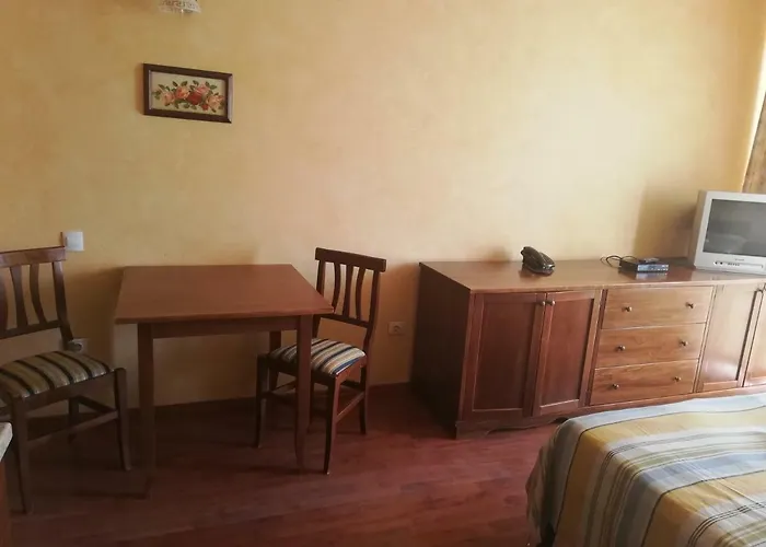 Triász Aparthotel Kehidakustány